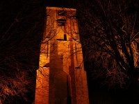 Kirche in Aagtekerke bei Nacht